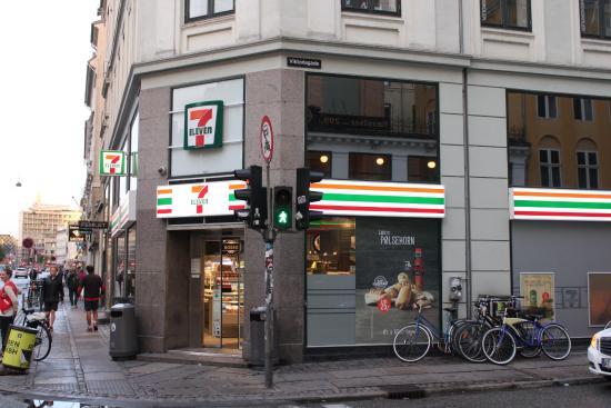 7 Eleven